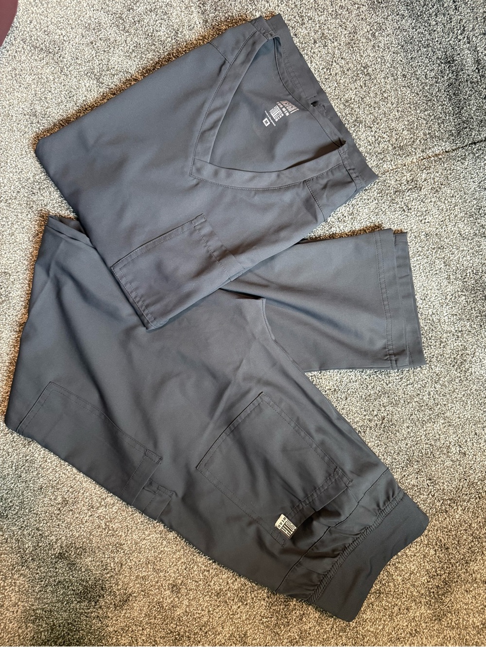 Men’s Scrubs